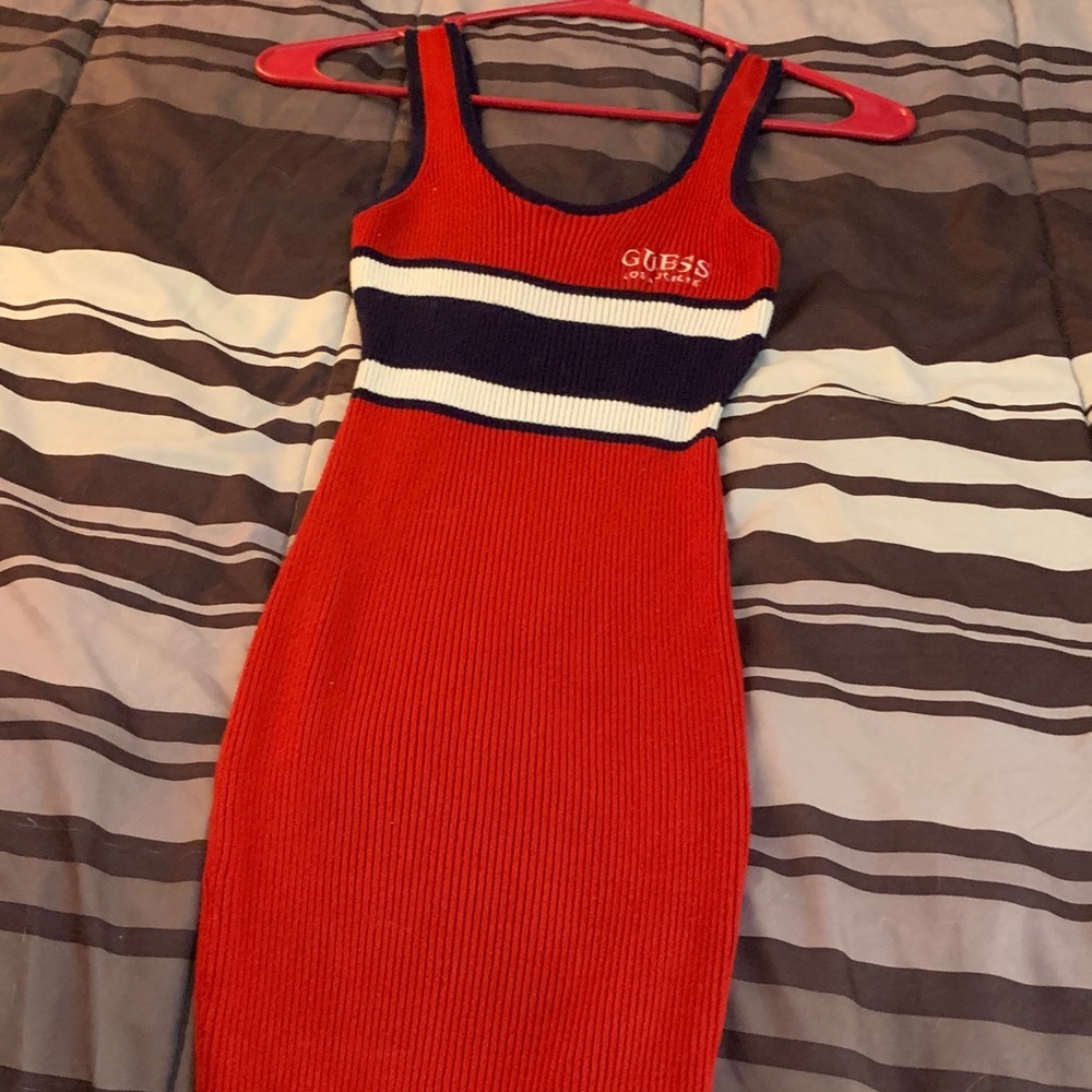 GUESS Red and Black Colorblock Midi Dress